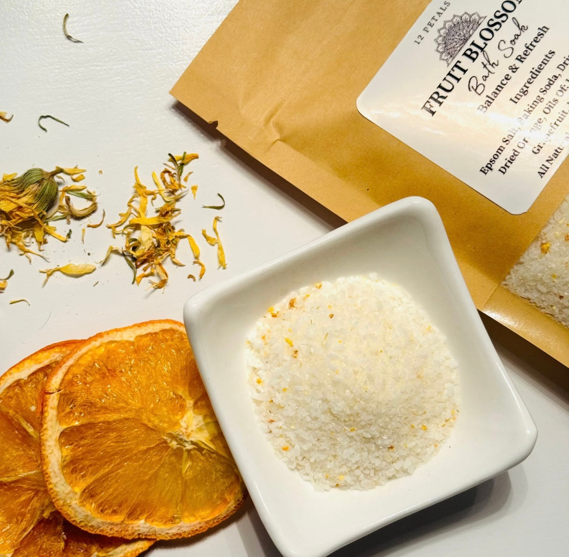 12 Petals - Fruit Blossom Bath Soak